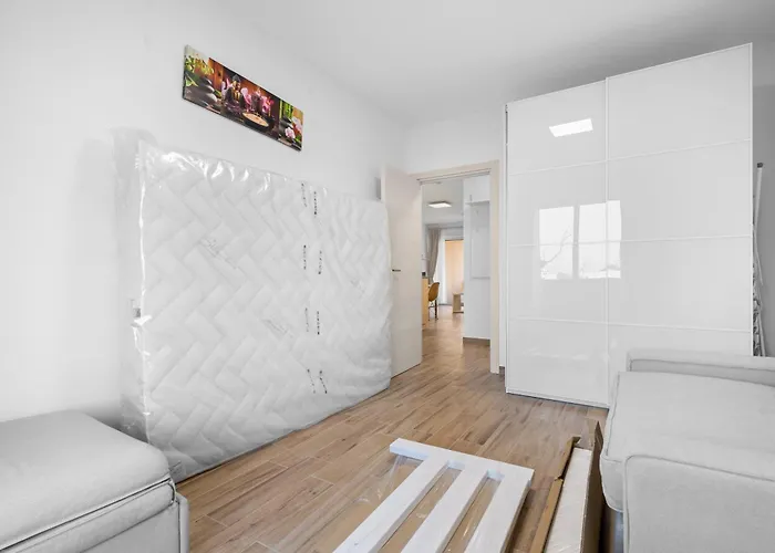 Apartament Karine Saraje 98,
